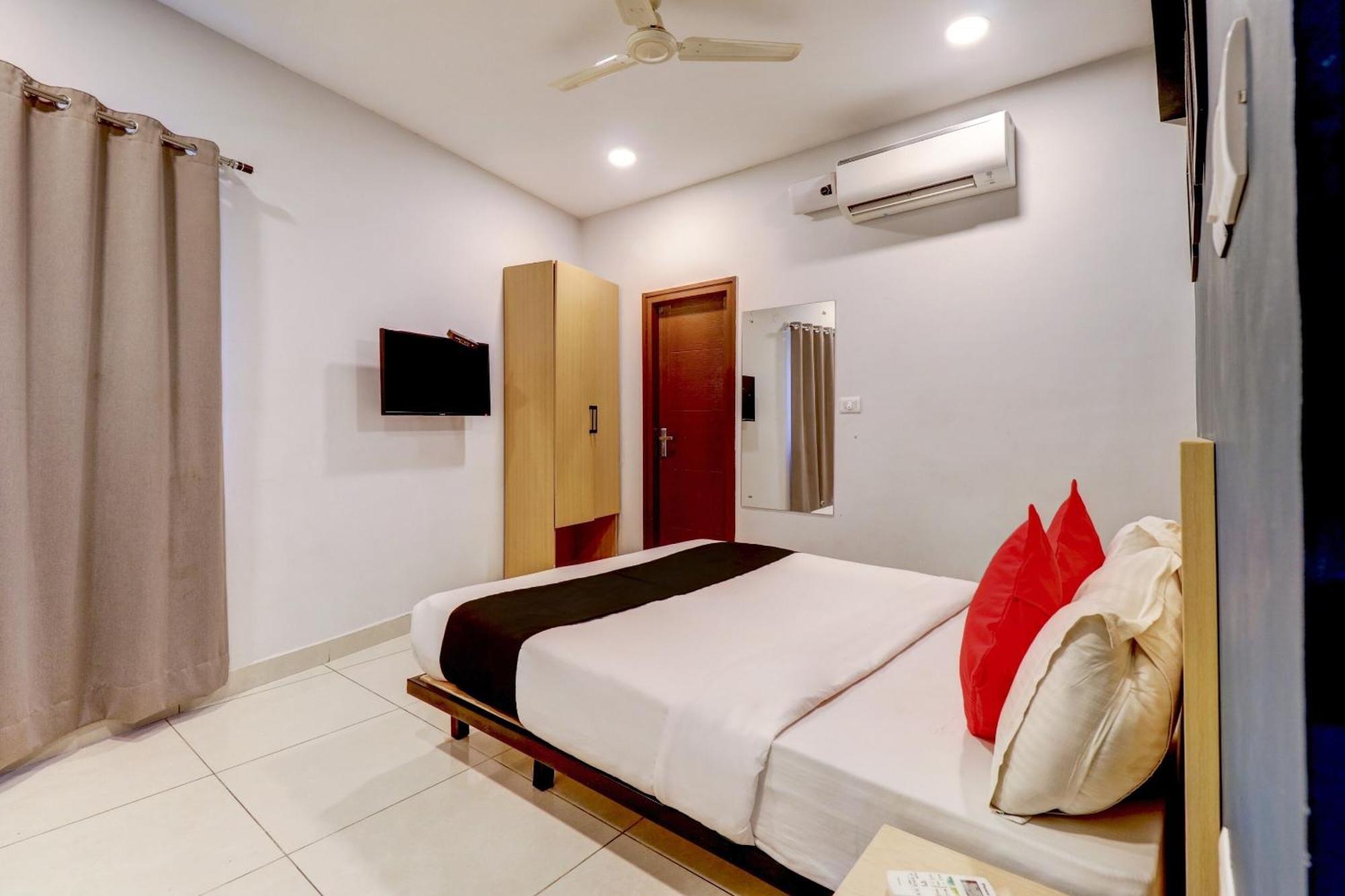 Silver Suites Bangalore Esterno foto