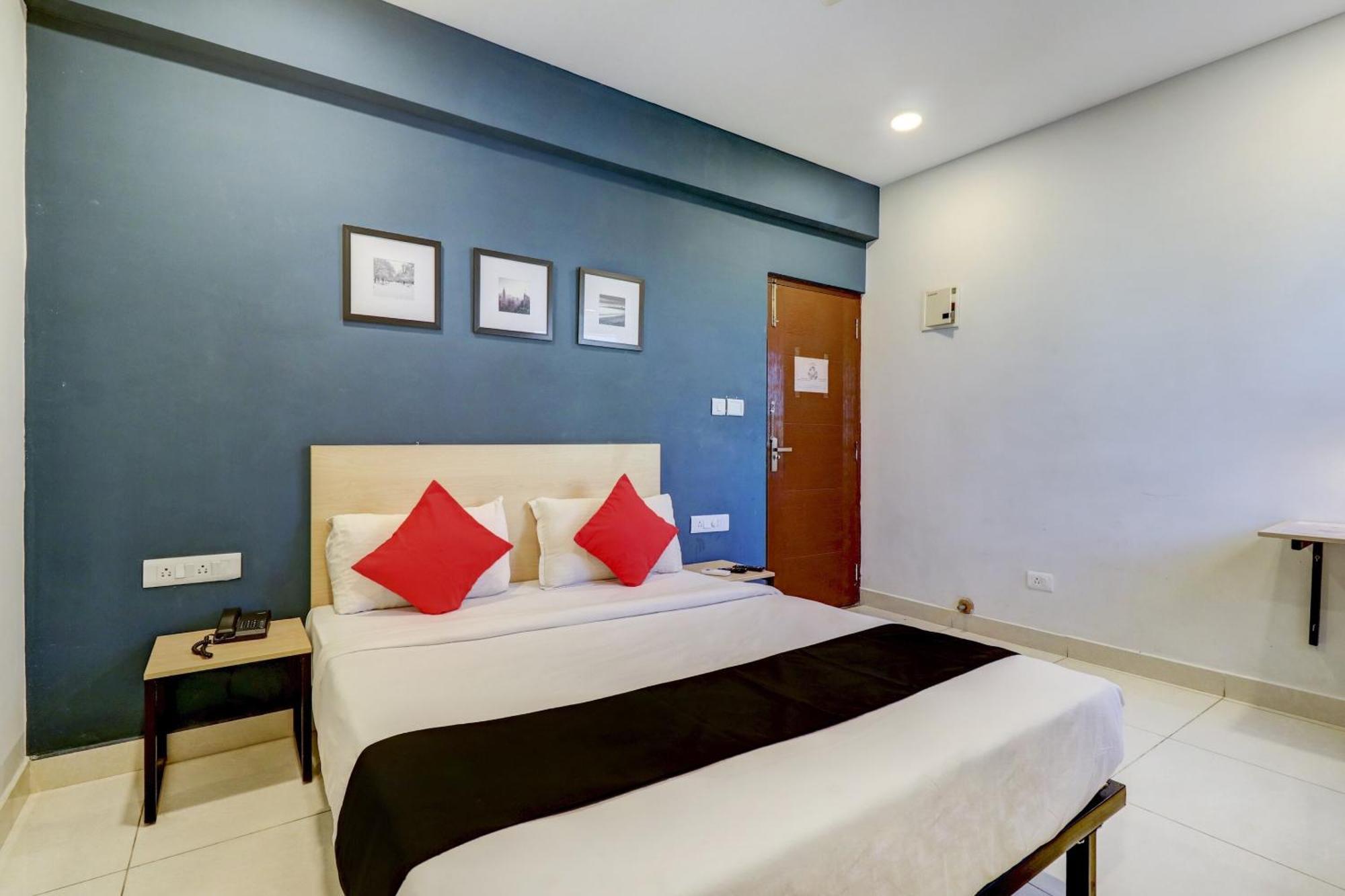 Silver Suites Bangalore Esterno foto